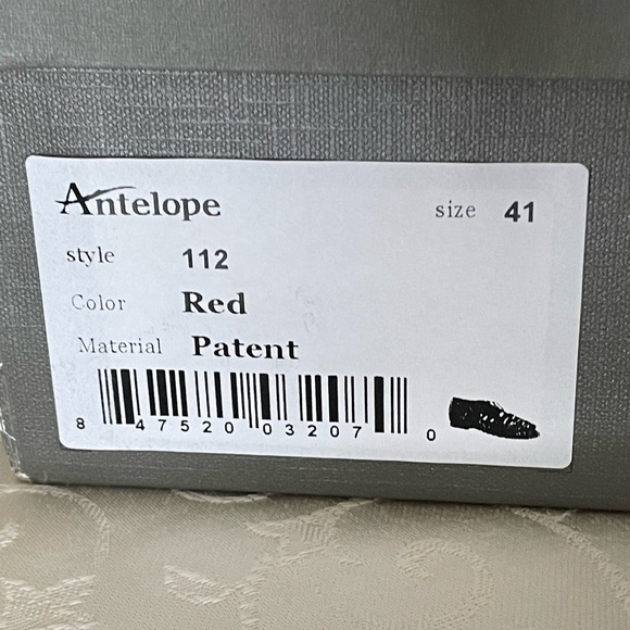 Antelope Red women sandals like new - Picture 10 of 13